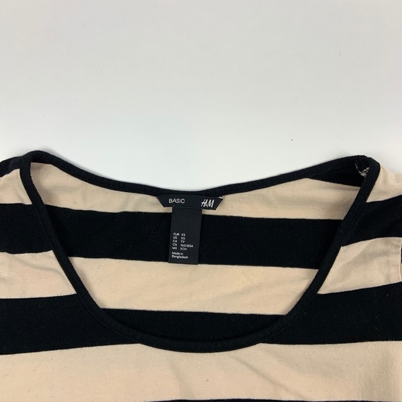HM Dress Womens XS Short Sleeve Round Neck Black Cream Stripes - Picture 3 of 6
